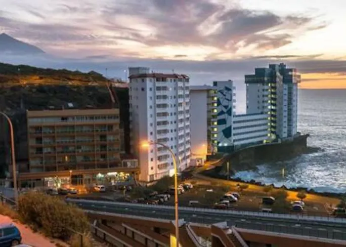 Wonderful View Apartment *